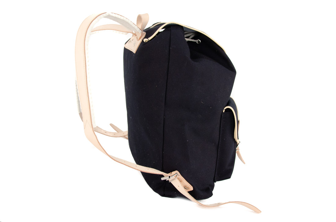 RU137DEPL cotton backpack black with light trim