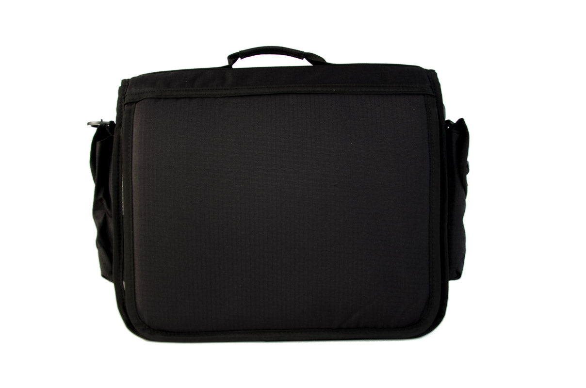 SB22 shoulder bag 16 L black