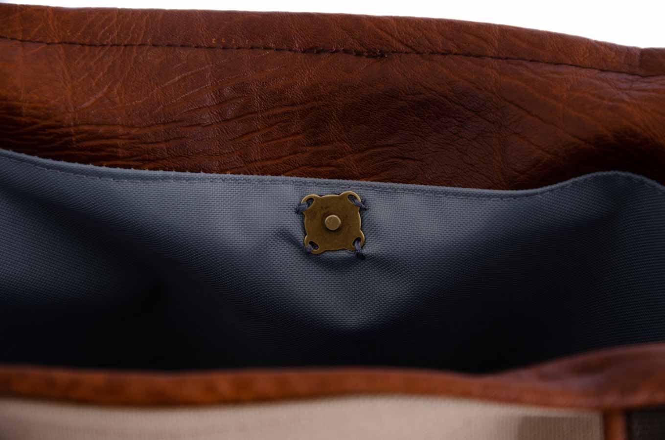 HT1 ladies bag sand